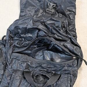 Saucony Lightweight Running Backpack Hydration Pack Black Trail Race Vest